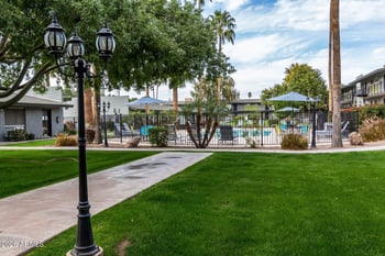 7141 16th St #230, Phoenix, AZ 85020