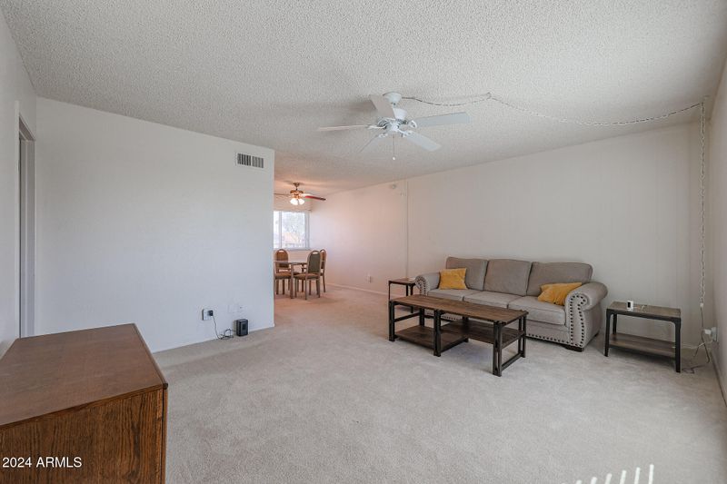 7141 N 16th St #231, Phoenix, AZ 85020