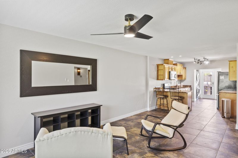 7141 N 16th St #7, Phoenix, AZ 85020