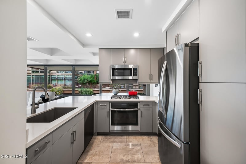 7141 Rancho Vista Dr #6007, Scottsdale, AZ 85251