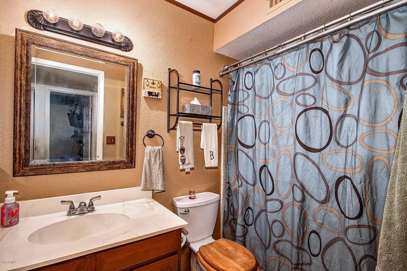 7142 E Flossmoor Ave, Mesa, AZ 85208
