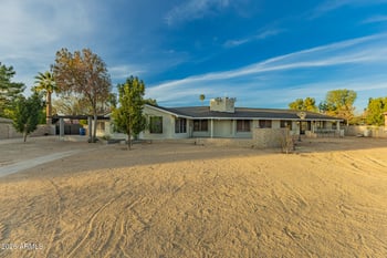 7143 Union Hills Dr, Glendale, AZ 85308