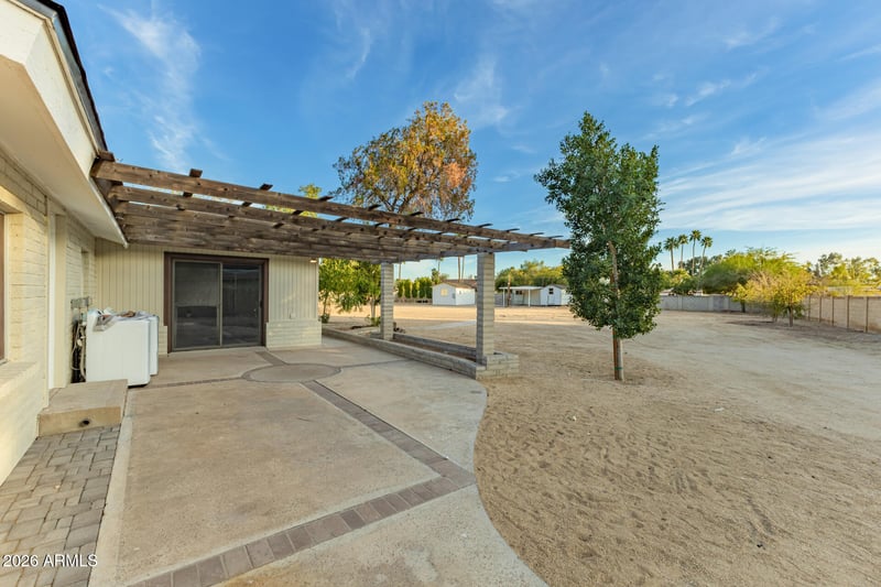7143 W Union Hills Dr, Glendale, AZ 85308