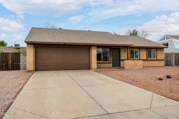 7144 Canterbury Dr, Peoria, AZ 85345