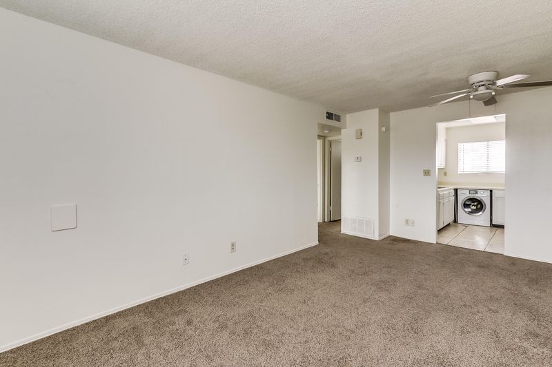 7144 N 66th Dr, Glendale, AZ 85301