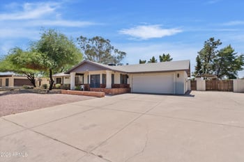 7145 Villa Rita Dr, Glendale, AZ 85308