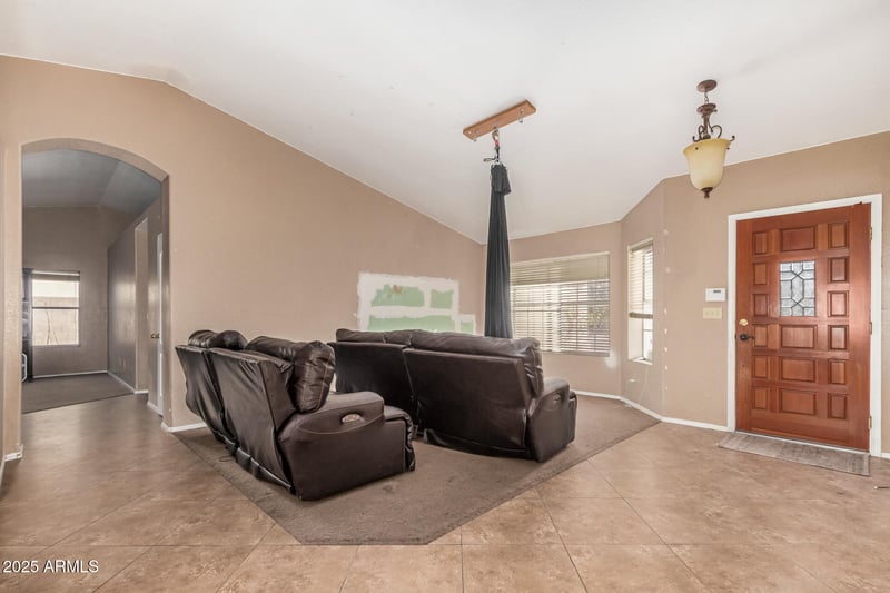 7146 Voltaire Ave, Peoria, AZ 85381
