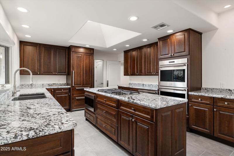 7147 Red Ledge Dr, Paradise Valley, AZ 85253