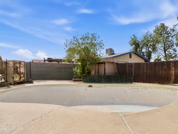 7149 Wilshire Dr, Phoenix, AZ 85035