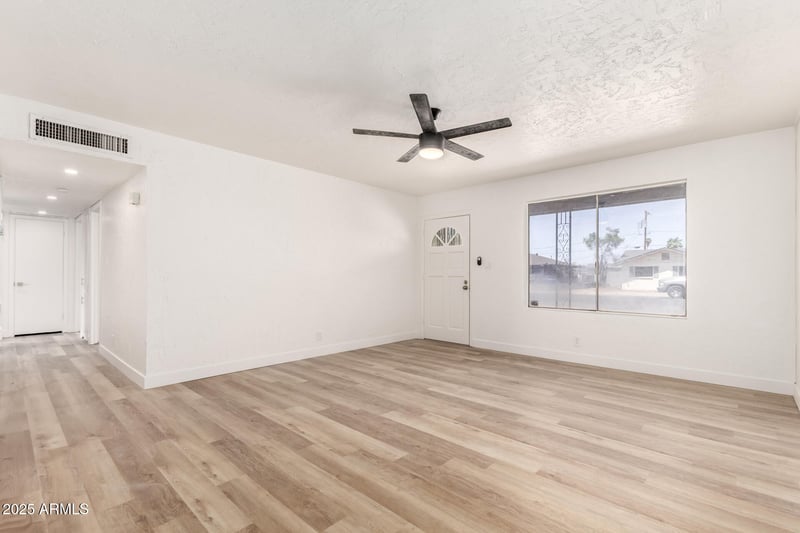 715 8th Ave, Mesa, AZ 85204