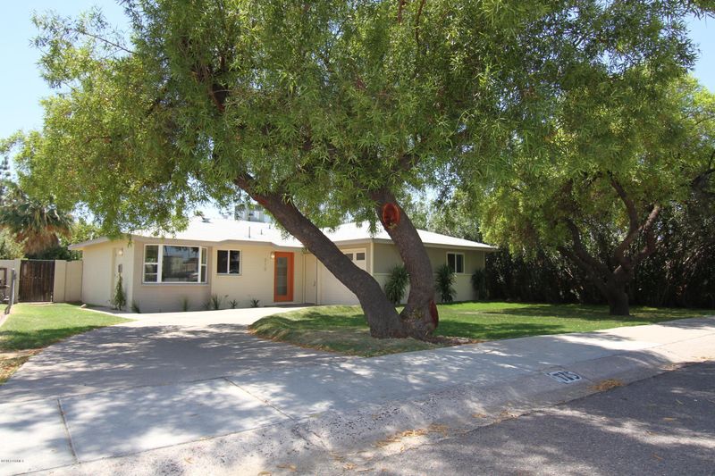 715 E Claremont St, Phoenix, AZ 85014