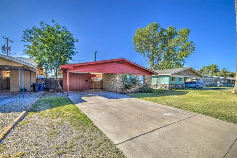 715 E Park Pl, Mesa, AZ 85203