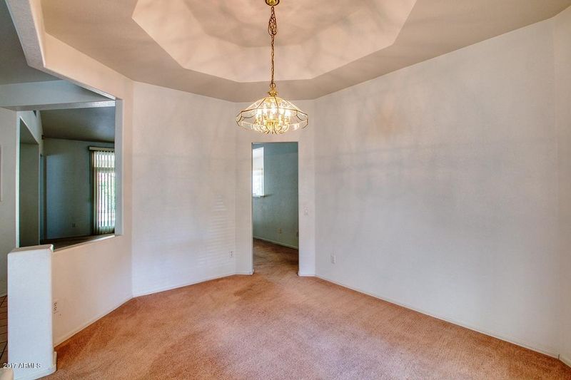 715 N Apollo Ct, Chandler, AZ 85224
