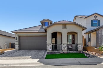 715 Silver Fox Way, Phoenix, AZ 85048