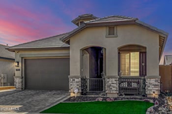 715 Silver Fox Way, Phoenix, AZ 85048