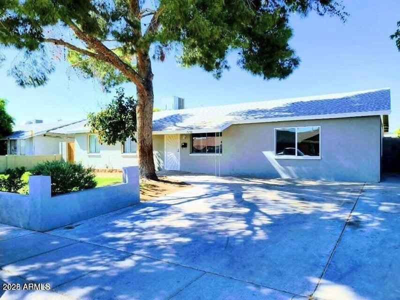 7150 Montecito Ave, Phoenix, AZ 85033