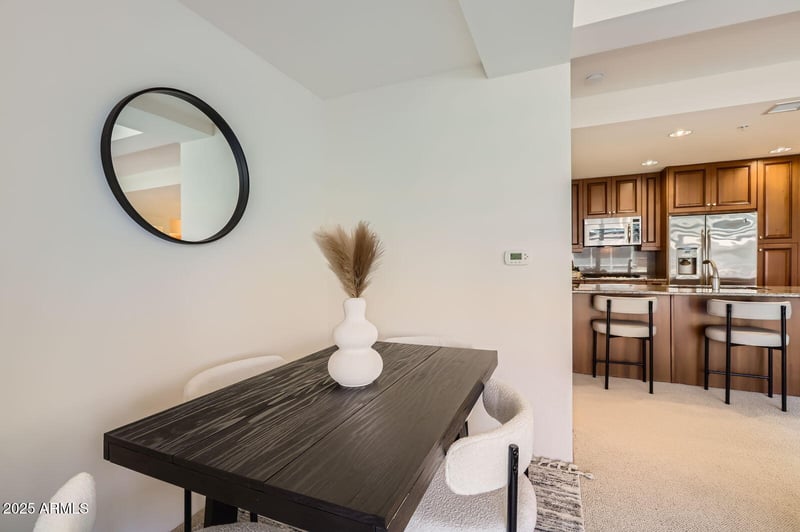 7151 Rancho Vista Dr #6002, Scottsdale, AZ 85251