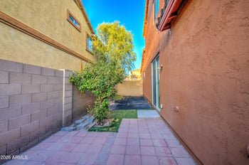 7154 S 48th Ln, Laveen, AZ 85339