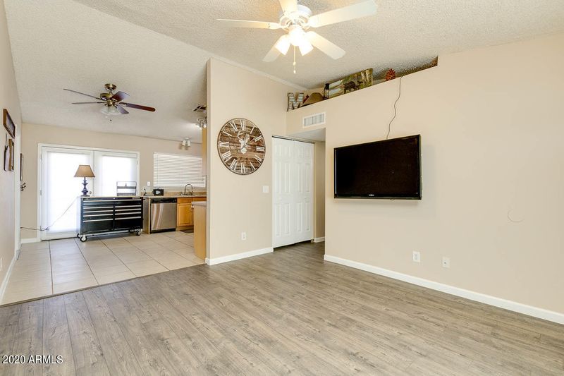 7156 E Inglewood St, Mesa, AZ 85207