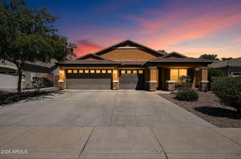 7156 W Flynn Ln, Glendale, AZ 85303