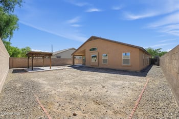 7156 W Flynn Ln, Glendale, AZ 85303