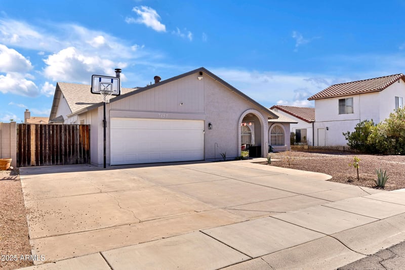 7157 Cherry Hills Dr, Peoria, AZ 85345