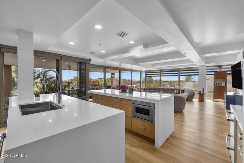 7157 Rancho Vista Dr #5006, Scottsdale, AZ 85251