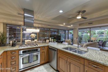 7157 Rancho Vista Dr #2012, Scottsdale, AZ 85251
