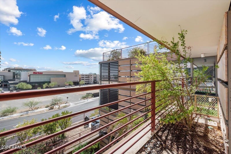 7157 Rancho Vista Dr #5004, Scottsdale, AZ 85251