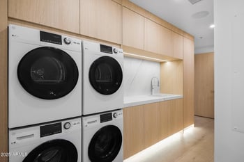 7157 Rancho Vista Dr #7006, Scottsdale, AZ 85251