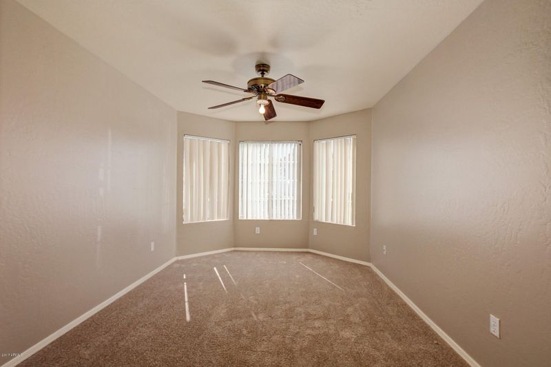 716 E Geronimo St, Chandler, AZ 85225