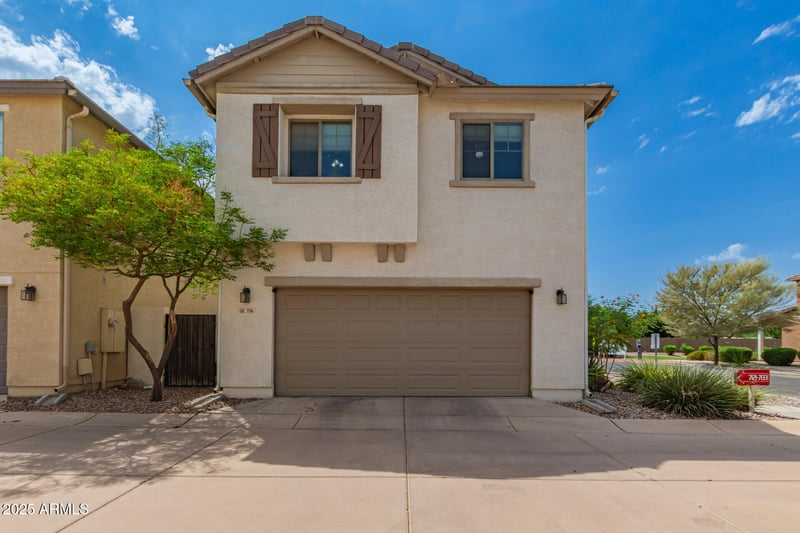 716 Fremont Rd, Phoenix, AZ 85041
