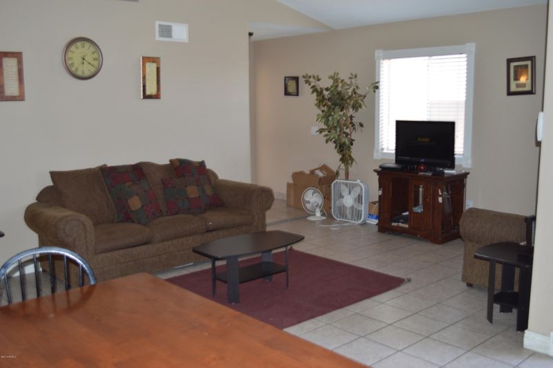 716 N 92nd Pl, Mesa, AZ 85207