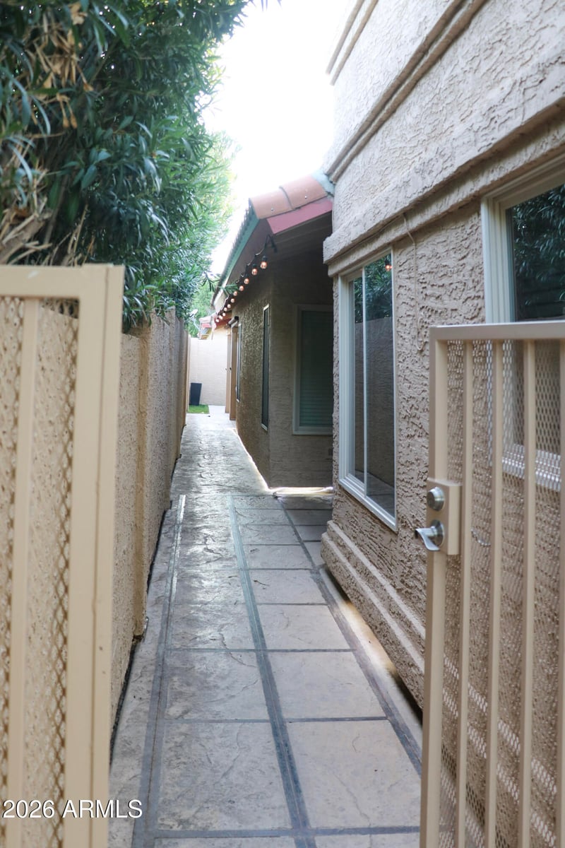 716 N Jentilly Ln, Chandler, AZ 85226