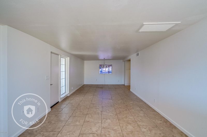 7160 E Azalea Cir, Mesa, AZ 85208