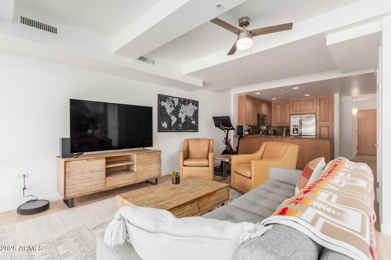 7161 Rancho Vista Dr #2015, Scottsdale, AZ 85251