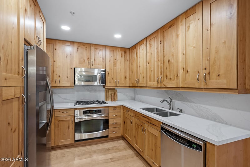 7161 Rancho Vista Dr #4004, Scottsdale, AZ 85251