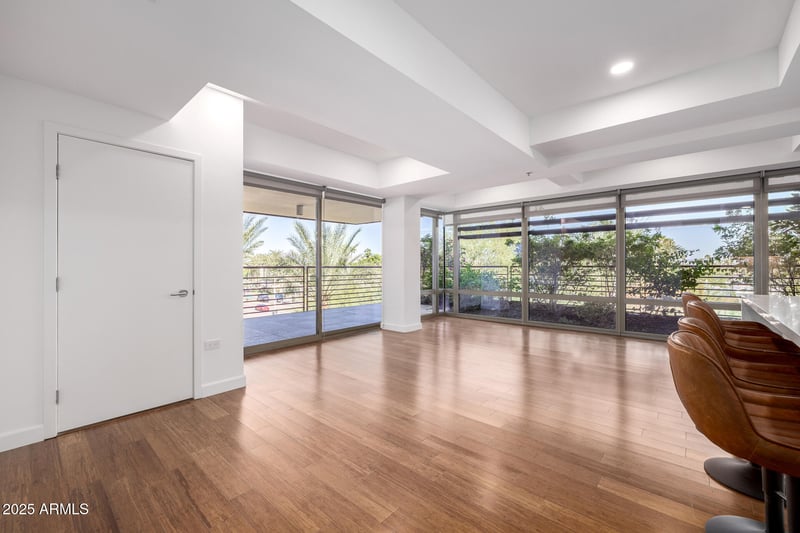 7161 Rancho Vista Dr #4007, Scottsdale, AZ 85251