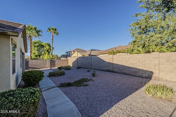 7165 Briarwood Ct, Gilbert, AZ 85298