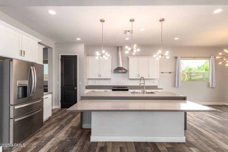 7166 Peralta Cir, Mesa, AZ 85212