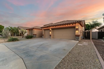 7167 Buckskin Trl, Peoria, AZ 85383