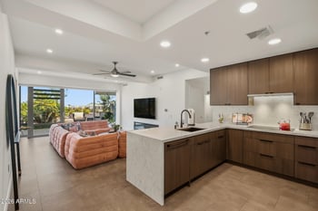 7167 E Rancho Vista Dr #4010, Scottsdale, AZ 85251