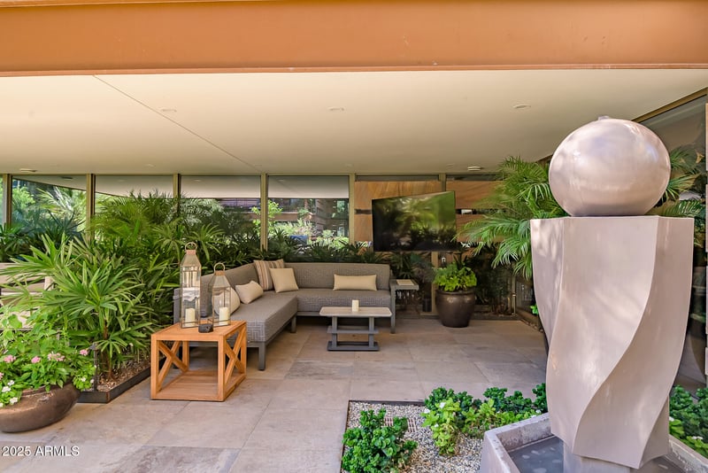 7167 Rancho Vista Dr #3002, Scottsdale, AZ 85251
