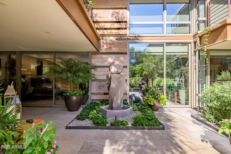7167 Rancho Vista Dr #3002, Scottsdale, AZ 85251