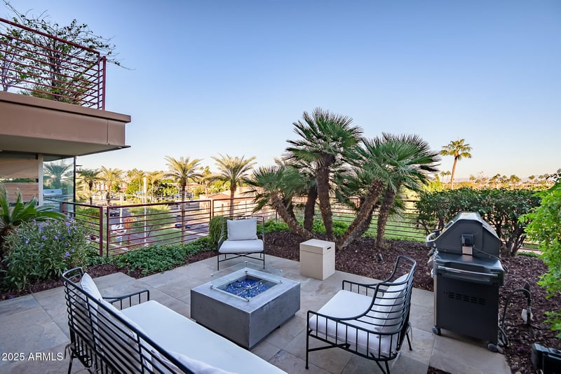 7167 Rancho Vista Dr #4007, Scottsdale, AZ 85251