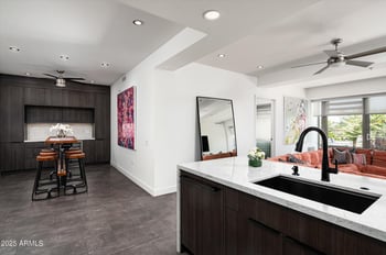 7167 Rancho Vista Dr #4010, Scottsdale, AZ 85251