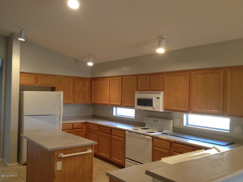 7167 W Irma Ln, Glendale, AZ 85308