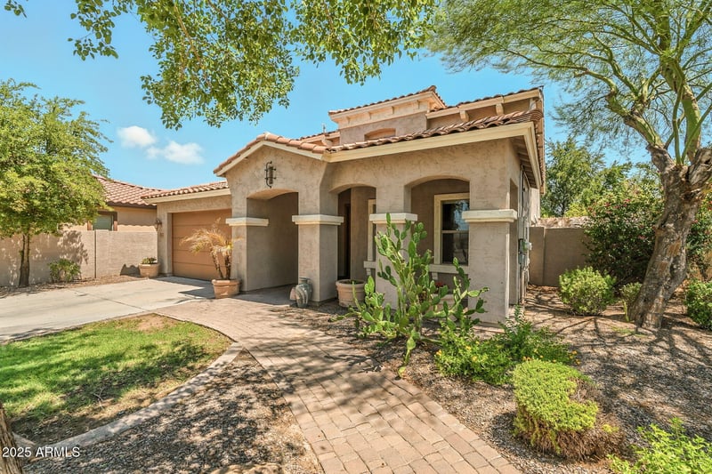 7169 Dodane Ct, Gilbert, AZ 85298