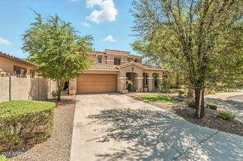 7169 Dodane Ct, Gilbert, AZ 85298
