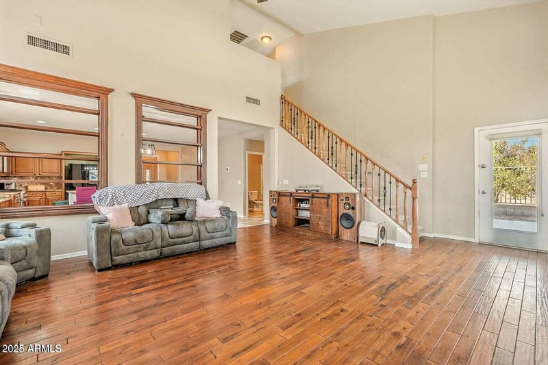 7169 Dodane Ct, Gilbert, AZ 85298